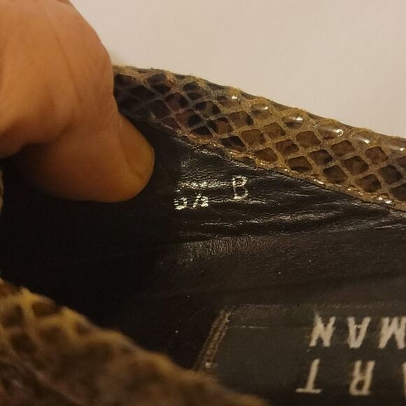 COPY - Stuart weitzman snakeskin print. Size 6.5 - Picture 6 of 7